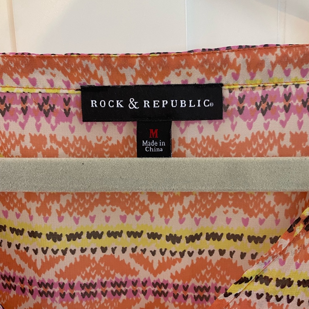 VTG Y2K Sheer Rock & Republic Top M - Picture 2 of 4